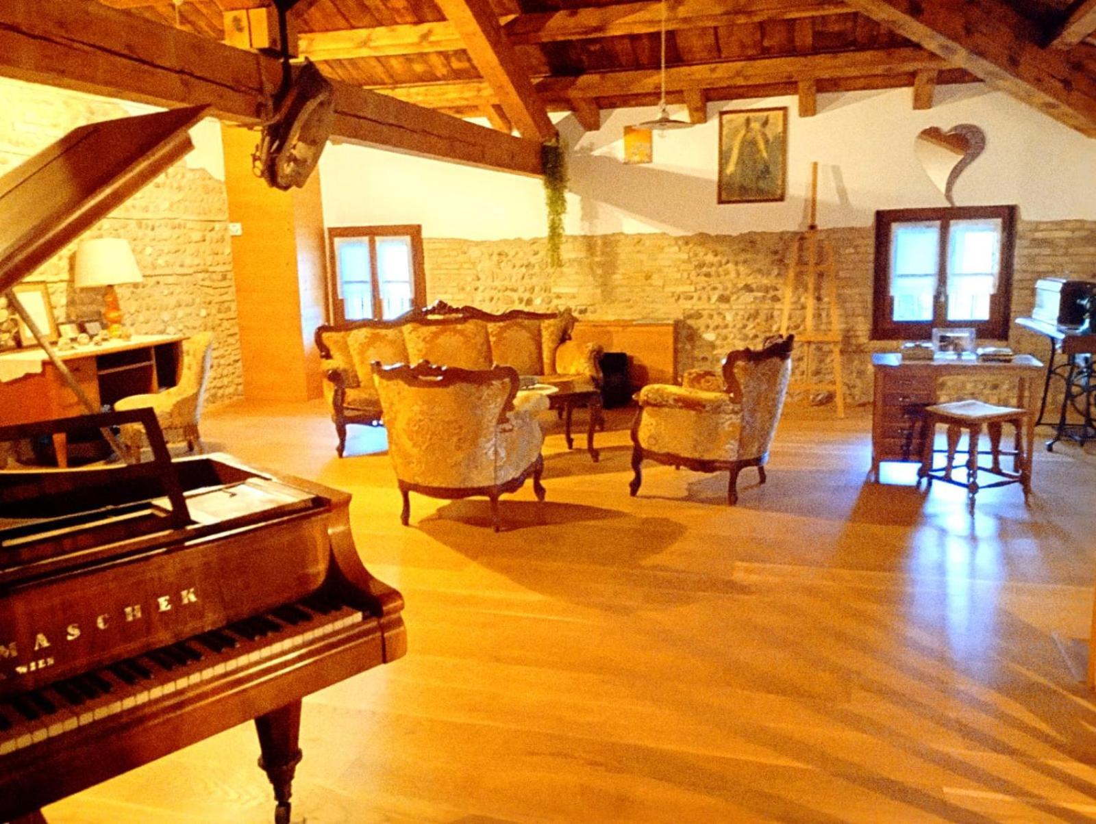 La Regina Del Bosco Villa Rivignano Екстериор снимка